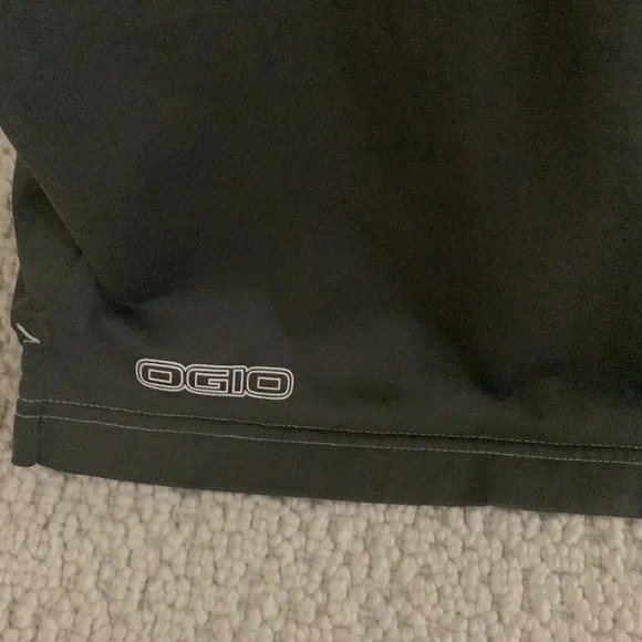 OGIO golf shirt. RARE - Picture 4 of 4